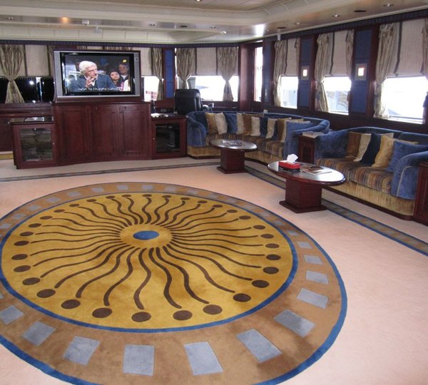 The 55m Yacht WARSAN