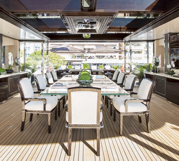 sun deck al fresco dining area
