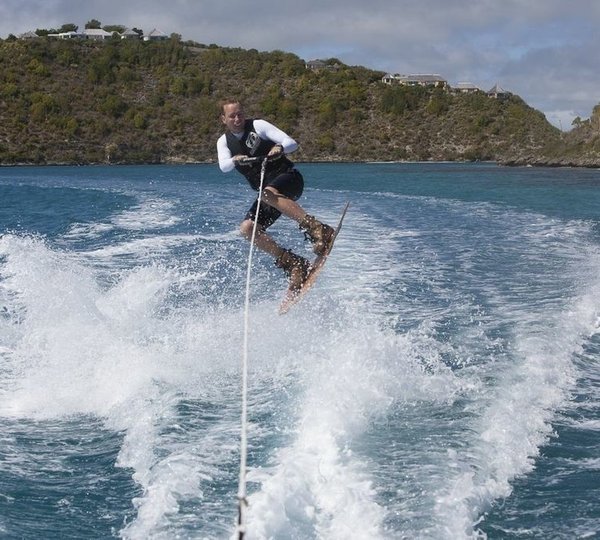 The 59m Yacht STARFIRE