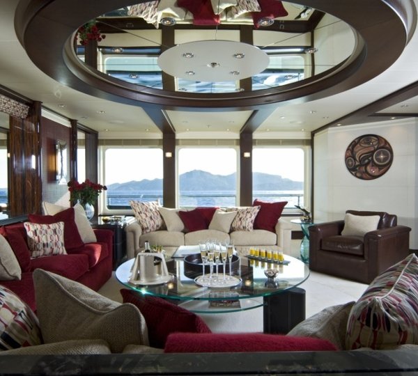 The 60m Yacht SLIPSTREAM