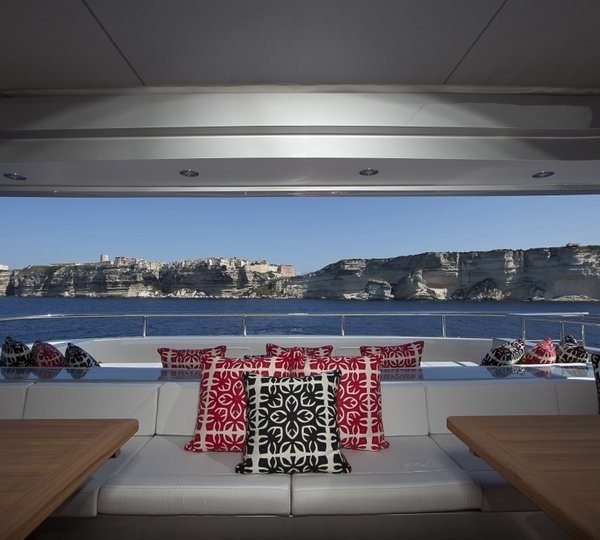 The 60m Yacht SLIPSTREAM