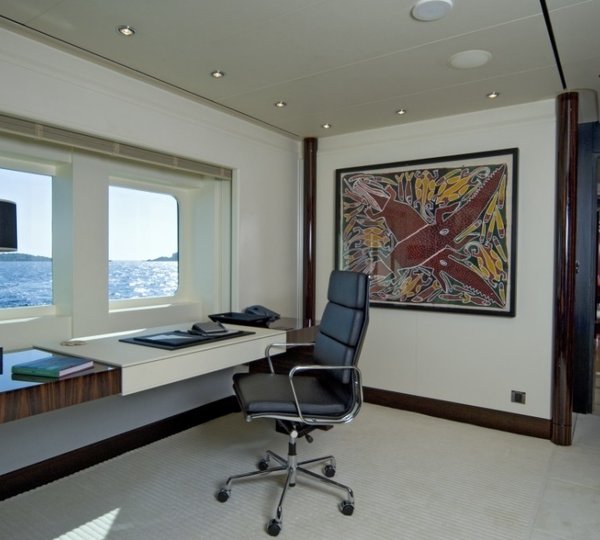 The 60m Yacht SLIPSTREAM