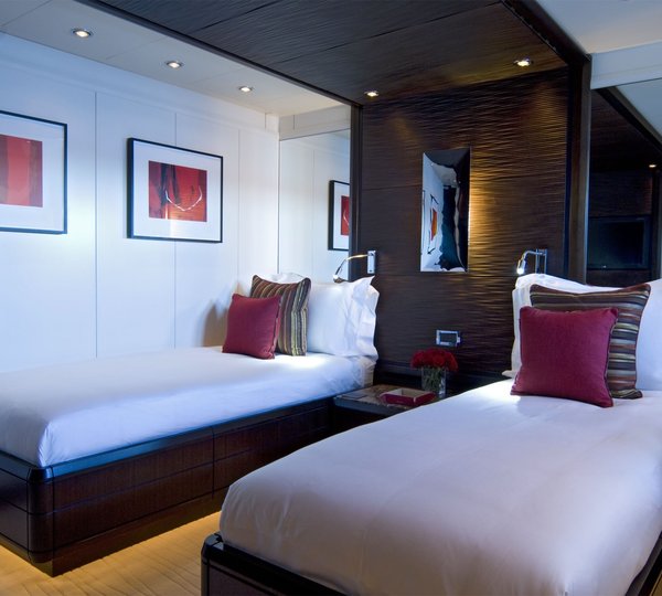 The 60m Yacht SLIPSTREAM