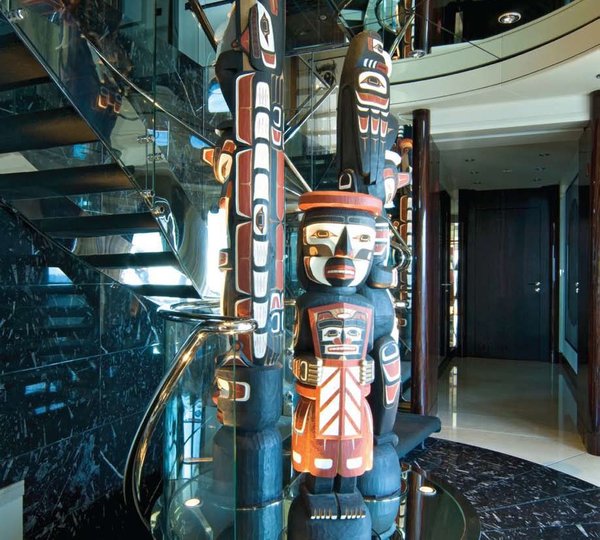 The 60m Yacht SLIPSTREAM