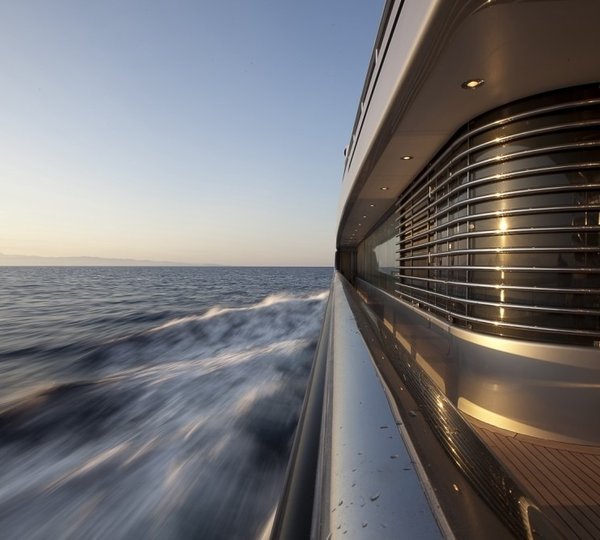 The 60m Yacht SLIPSTREAM