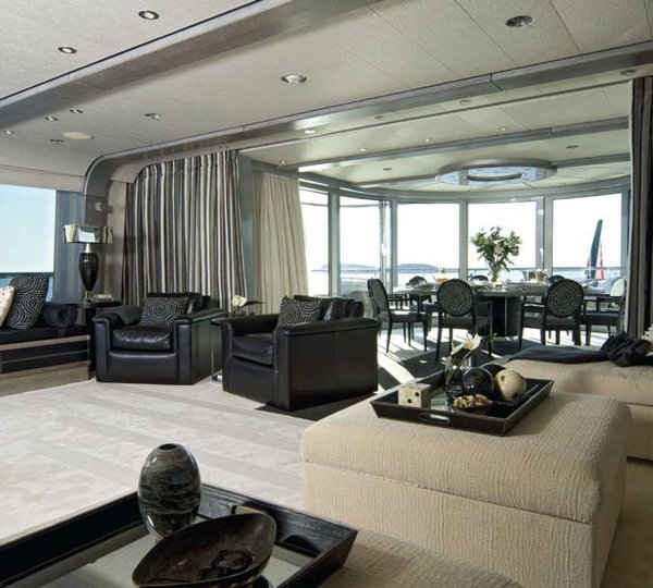 The 60m Yacht SLIPSTREAM