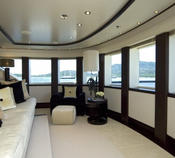 The 60m Yacht SLIPSTREAM