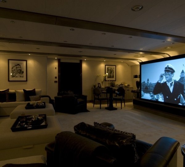 The 60m Yacht SLIPSTREAM