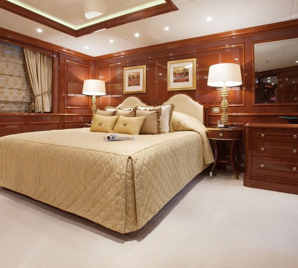 The 60m Yacht ST DAVID