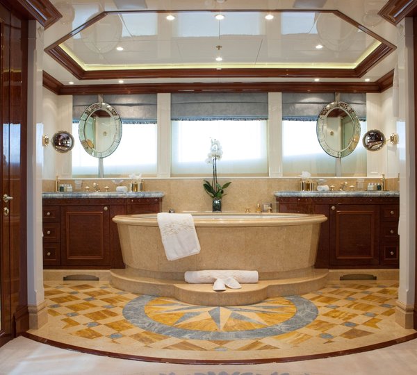 The 60m Yacht ST DAVID