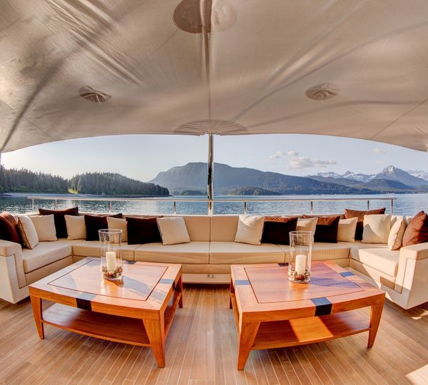 aft deck relaxation area