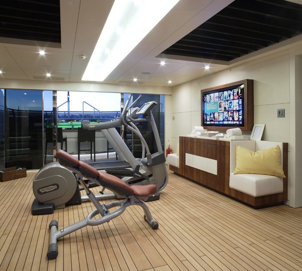 Profile: Yacht ROMA's Gym Photograph