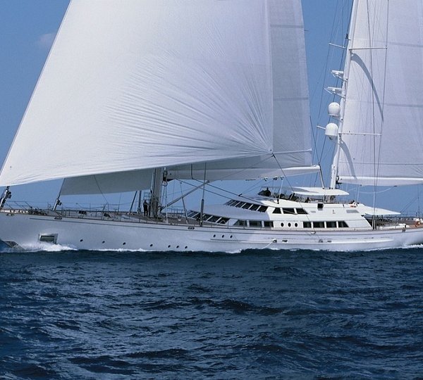 With Full Sail: Yacht SPIRIT OF THE C'S's Premier Overview Captured