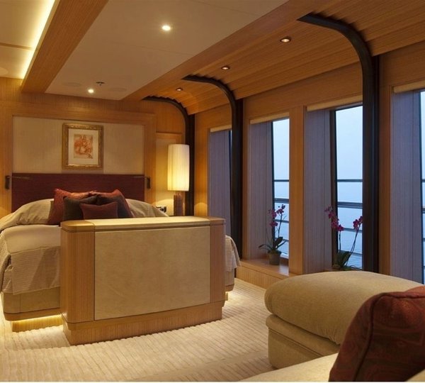 Top Deck: Yacht INFINITE SHADES's Second VIP Pictured