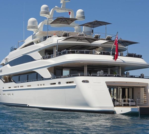 Beach Beachclub: Yacht SILVER ANGEL's Aft Pictured