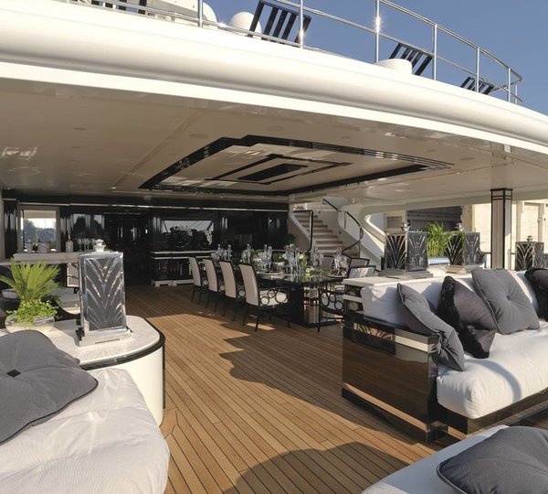 Bridgedeck Aft Aboard Yacht SILVER ANGEL