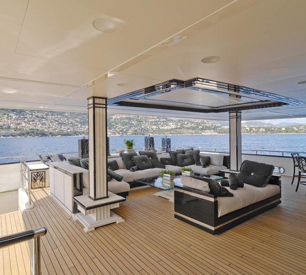 Bridgedeck Aft Sitting Aboard Yacht SILVER ANGEL