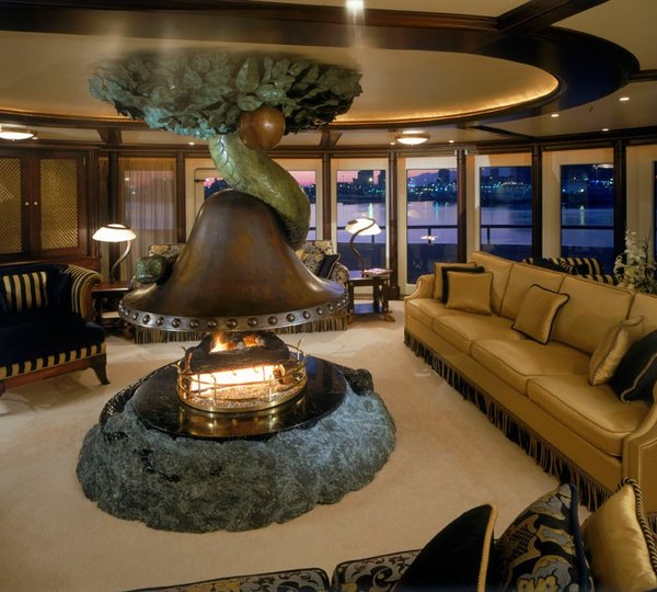 Centre Fire: Yacht FREEDOM's Close Up Image