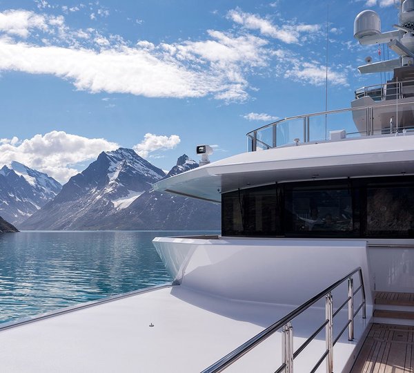 The 72m Yacht CLOUDBREAK