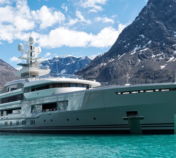 The 72m Yacht CLOUDBREAK