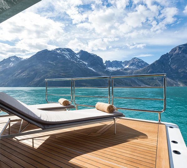 The 72m Yacht CLOUDBREAK