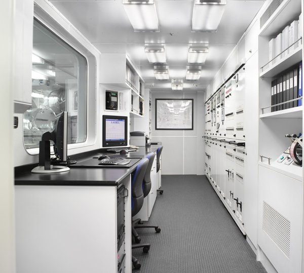 Bridgedeck Study On Yacht LAUREL