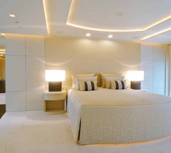 Berth: Yacht SIREN's Premier Cabin Pictured