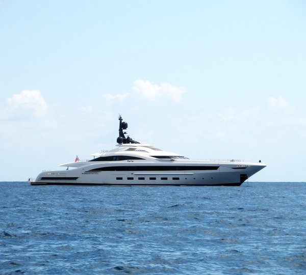 The 73m Yacht YALLA