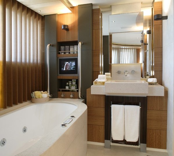 The 76m Yacht ANASTASIA