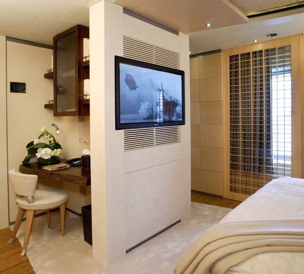 The 76m Yacht ANASTASIA