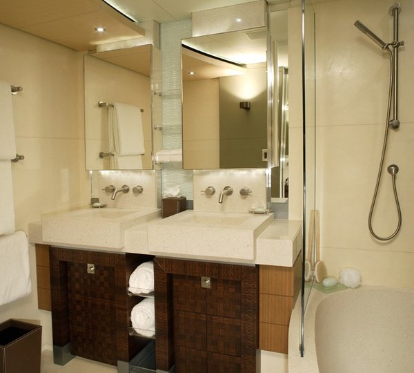 The 76m Yacht ANASTASIA