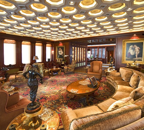 Sitting: Yacht SAMAR's Premier Saloon Image