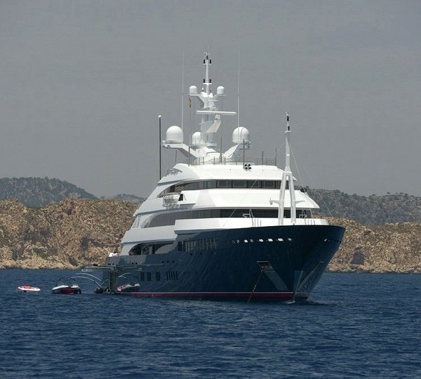 The 80m Yacht AMEVI
