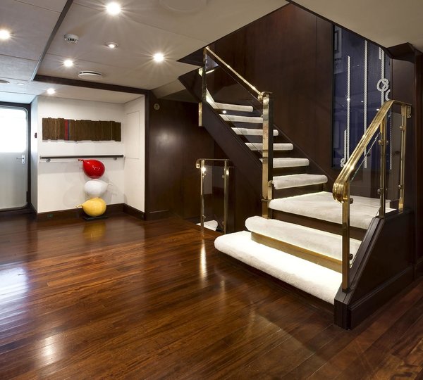 The 86m Yacht CHAKRA