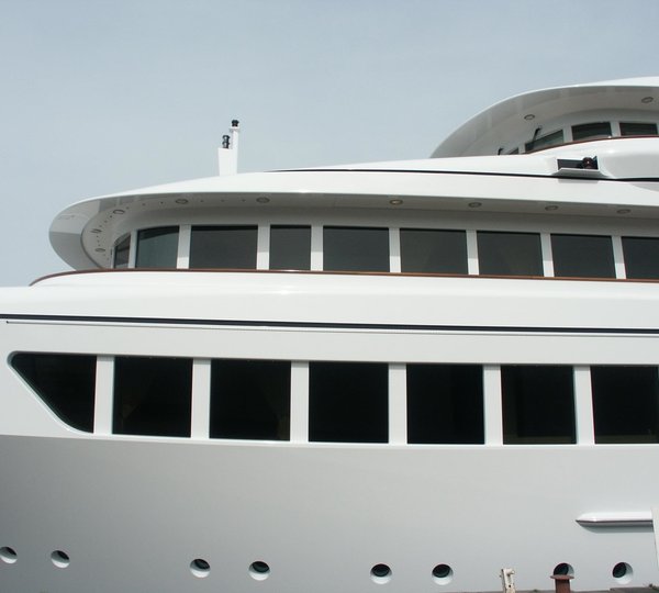 The 86m Yacht ECSTASEA