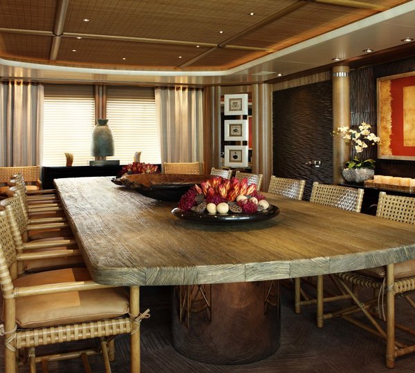 The 86m Yacht ECSTASEA