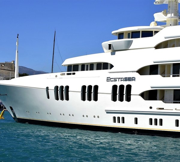 The 86m Yacht ECSTASEA