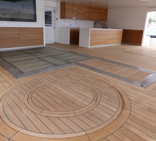 The 88m Yacht ARCTIC P