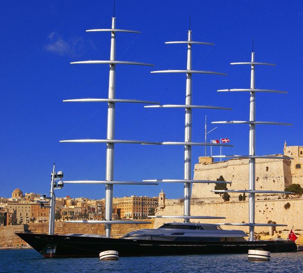 The 88m Yacht MALTESE FALCON