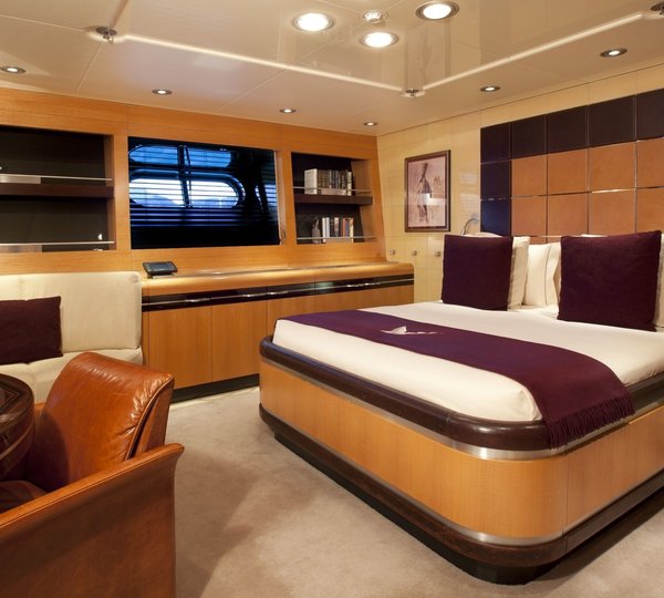 The 88m Yacht MALTESE FALCON