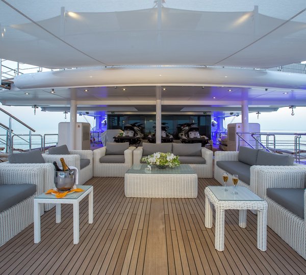 Moonlight Ii On Yacht MOONLIGHT II