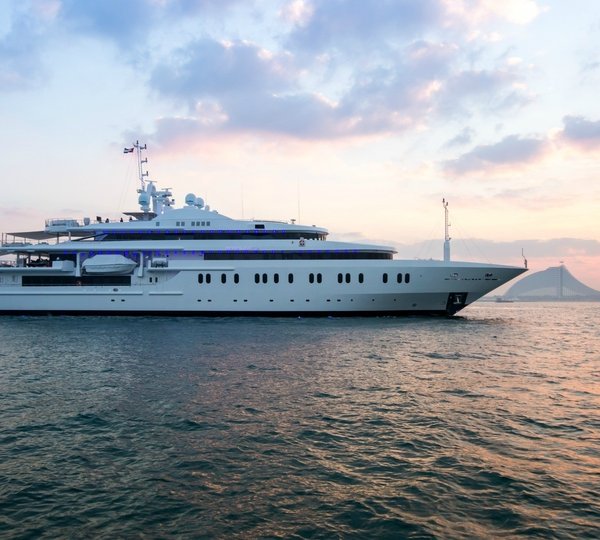 Moonlight Ii On Board Yacht MOONLIGHT II