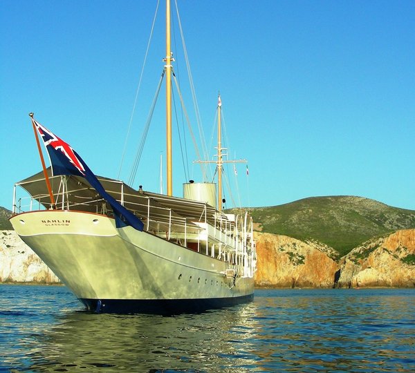 The 91m Yacht NAHLIN