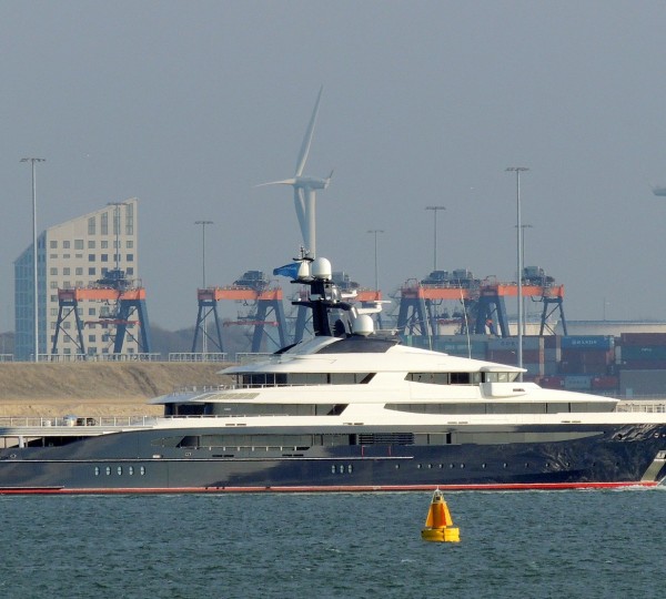 91m yacht by Oceanco