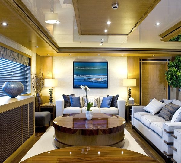 main saloon seating and coffee table