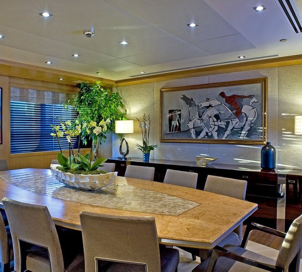 dining area with the table closed