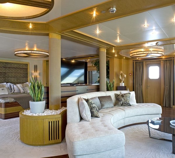 master suite seating area