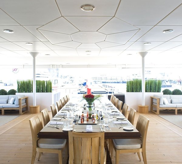 Eating/dining Zone Aft On Yacht INDIAN EMPRESS