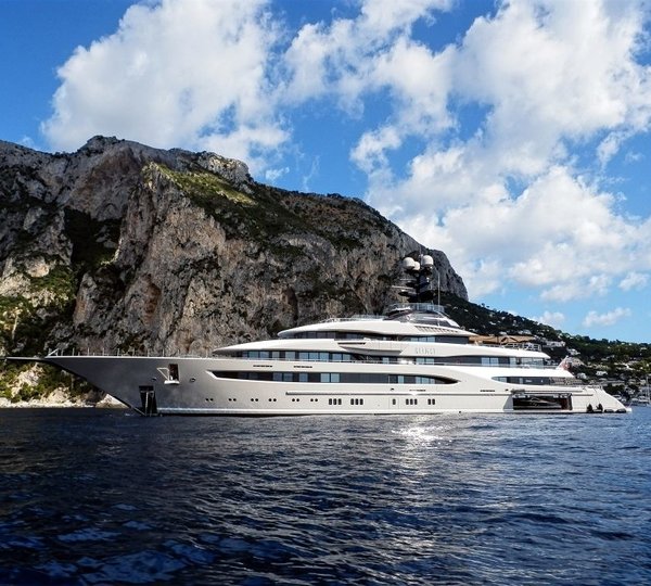 profile of 95m mega yacht by Lurssen