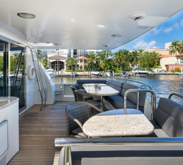 Opendeck Relaxation Area